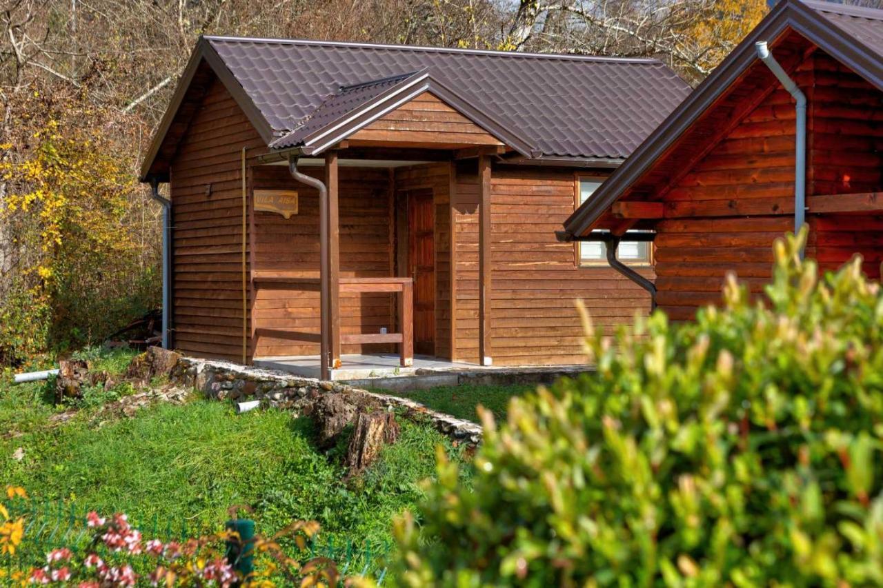 Forest Lodges Konjic Esterno foto