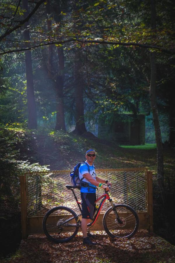 Forest Lodges Konjic Esterno foto